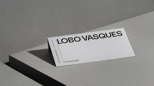 Lobo Vasques精品律師事務所品牌形象設計 平面設計的專業詮釋